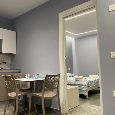 Residenza Ferdinando - 40m Dal Mare Διαμέρισμα Πίτσο