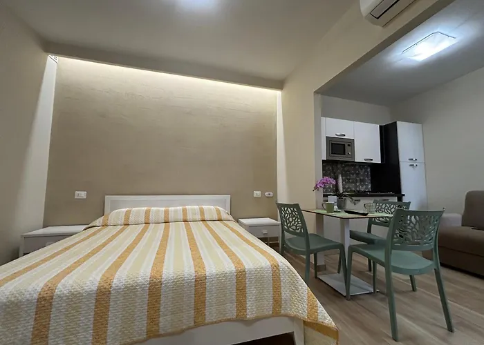 Residenza Ferdinando - 40m Dal Mare * 皮佐