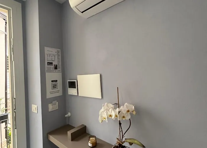 公寓 Residenza Ferdinando - 40m Dal Mare 皮佐